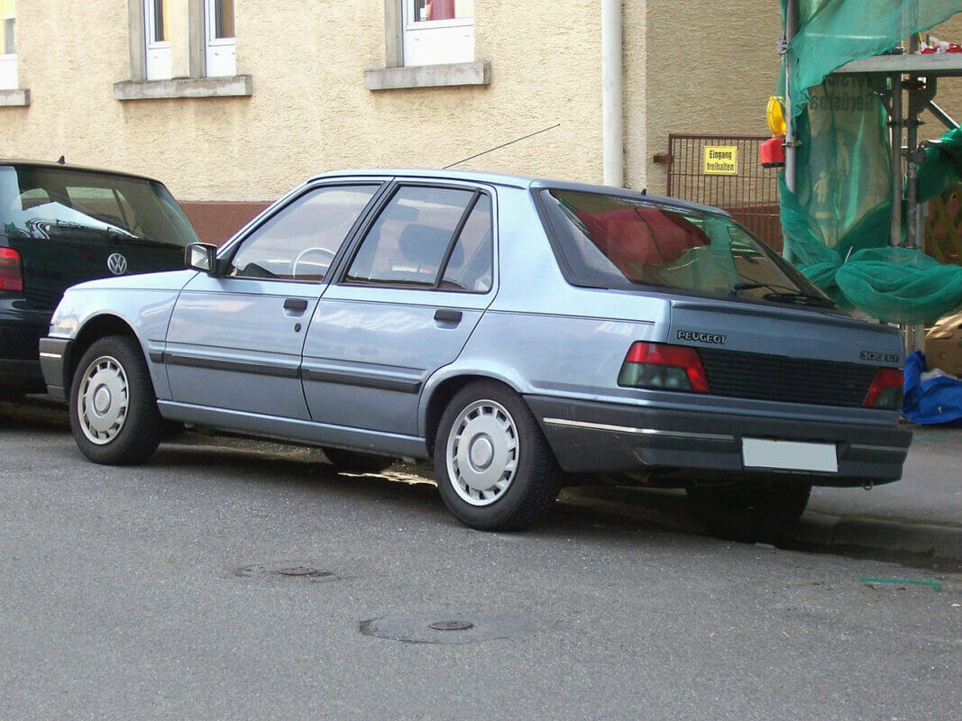 Peugeot 309