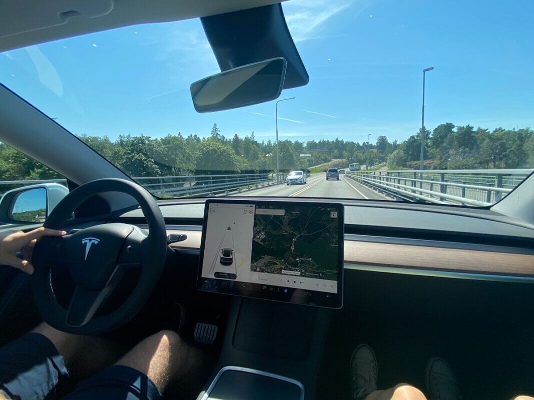 Tesla Model Y Koeajo kokemuksia