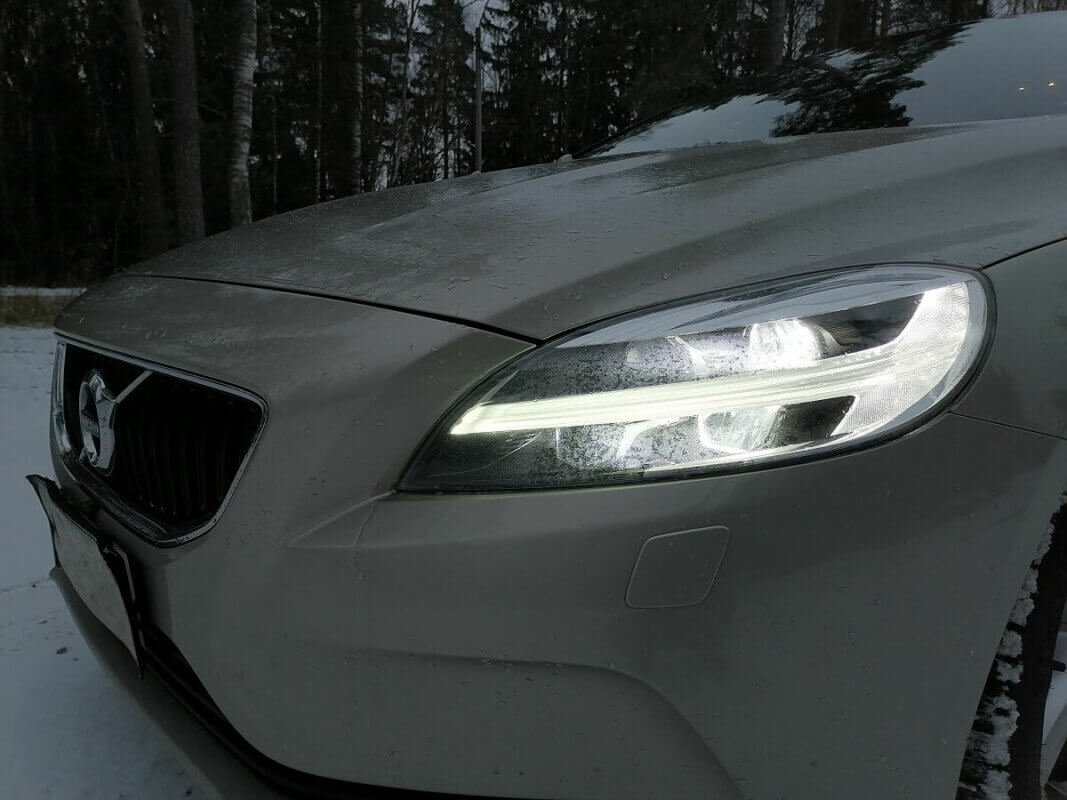 Volvo V40 D2 Business kokemuksia koeajo