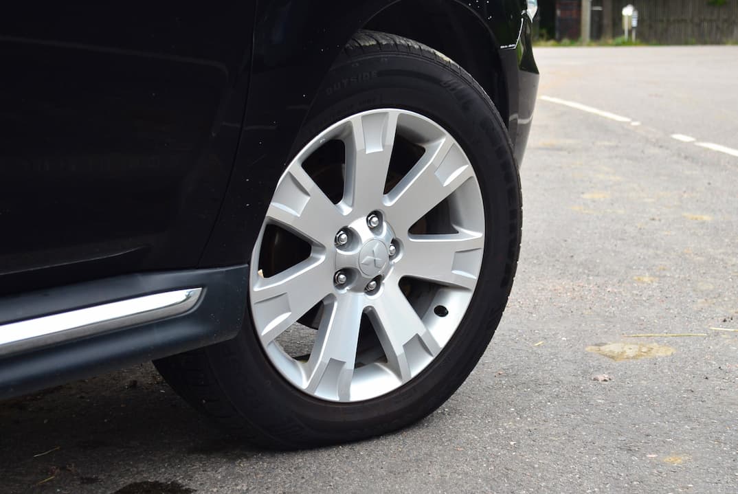 Mitsubishi Outlander 2.2 HDI koeajo kokemuksia