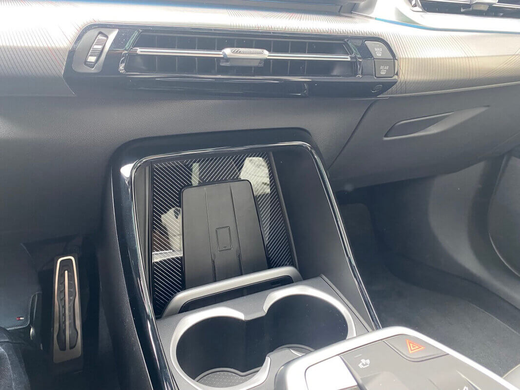 Koeajo BMW iX2 xDrive30 kokemuksia