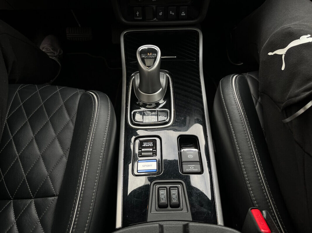 Koeajo Mitsubishi Outlander PHEV 2019 kokemuksia