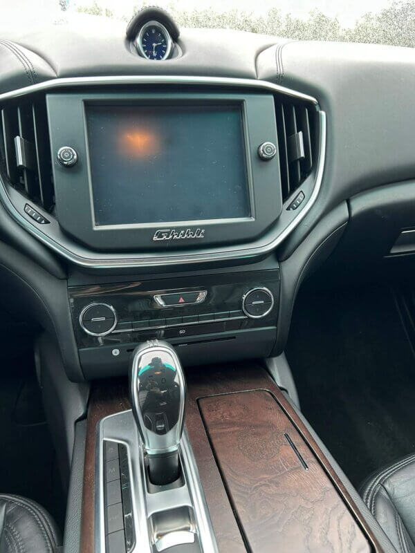 Koeajo Maserati Ghibli kokemuksia