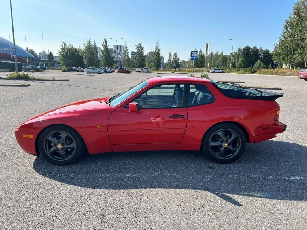 Koeajo Porsche 944 kokemuksia